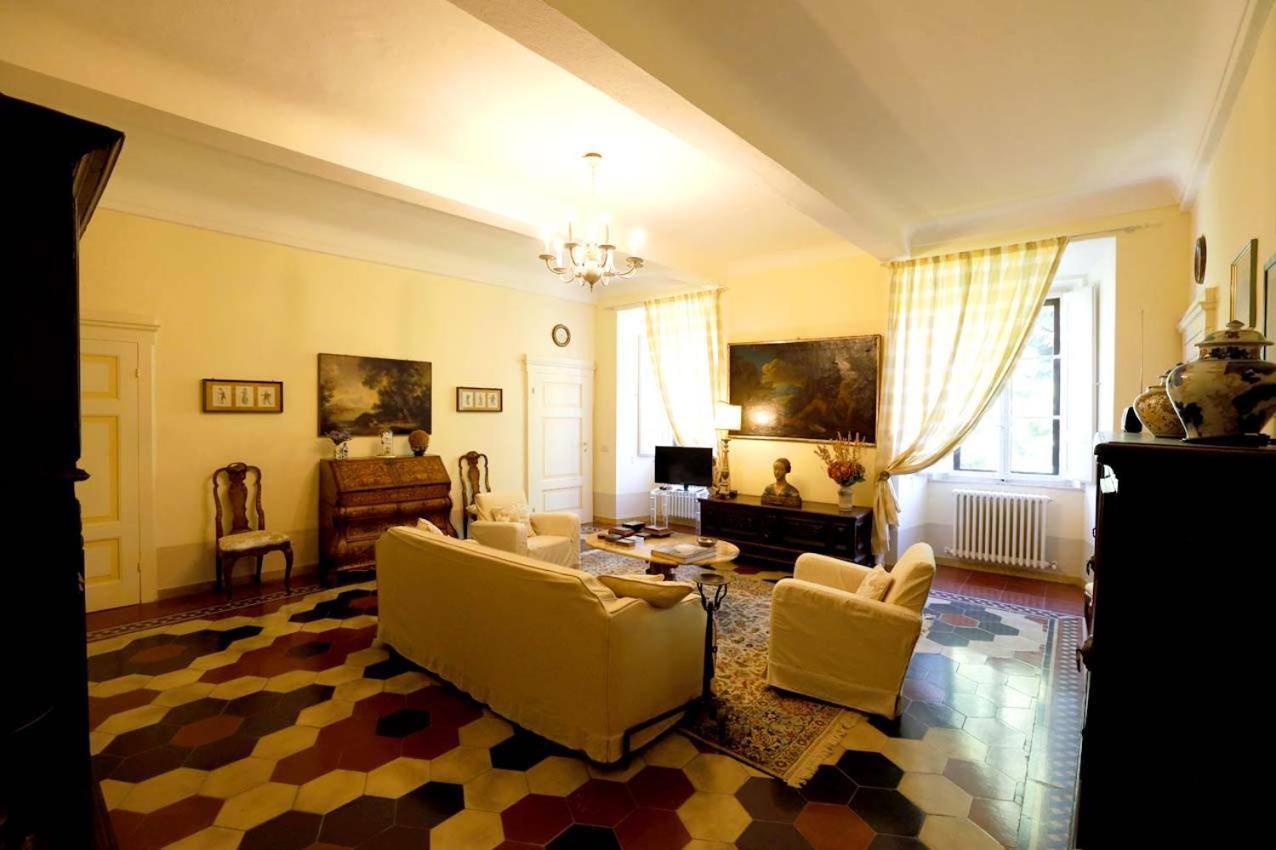 Villa La Strega Siena Esterno foto