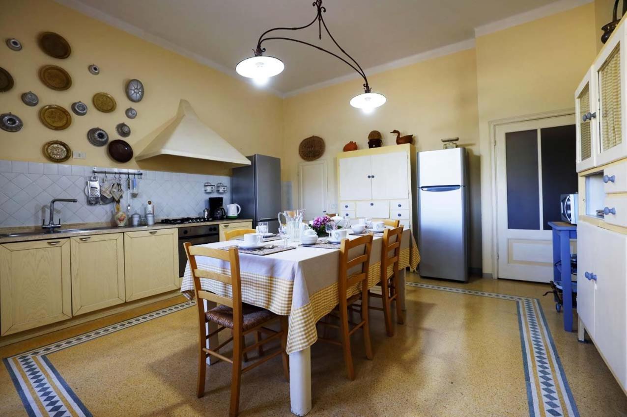 Villa La Strega Siena Esterno foto
